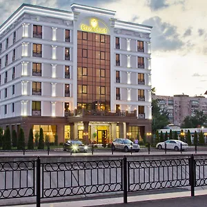 4* Hotel Plaza