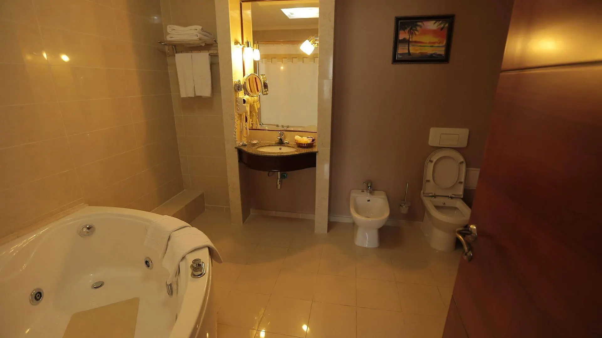 Regardal Hotel Almaty 4*,  Kazakhstan