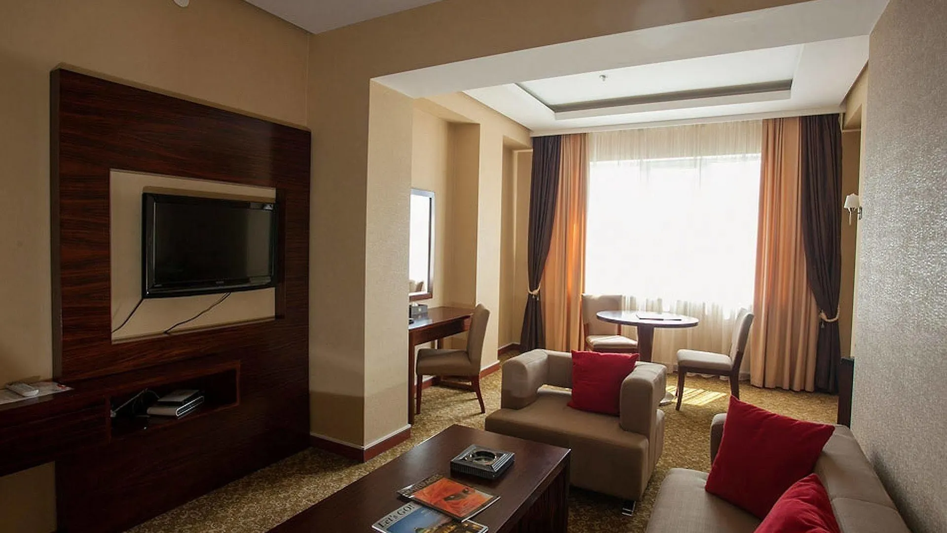 Regardal Hotel Almatı 4*,  Kazakistan